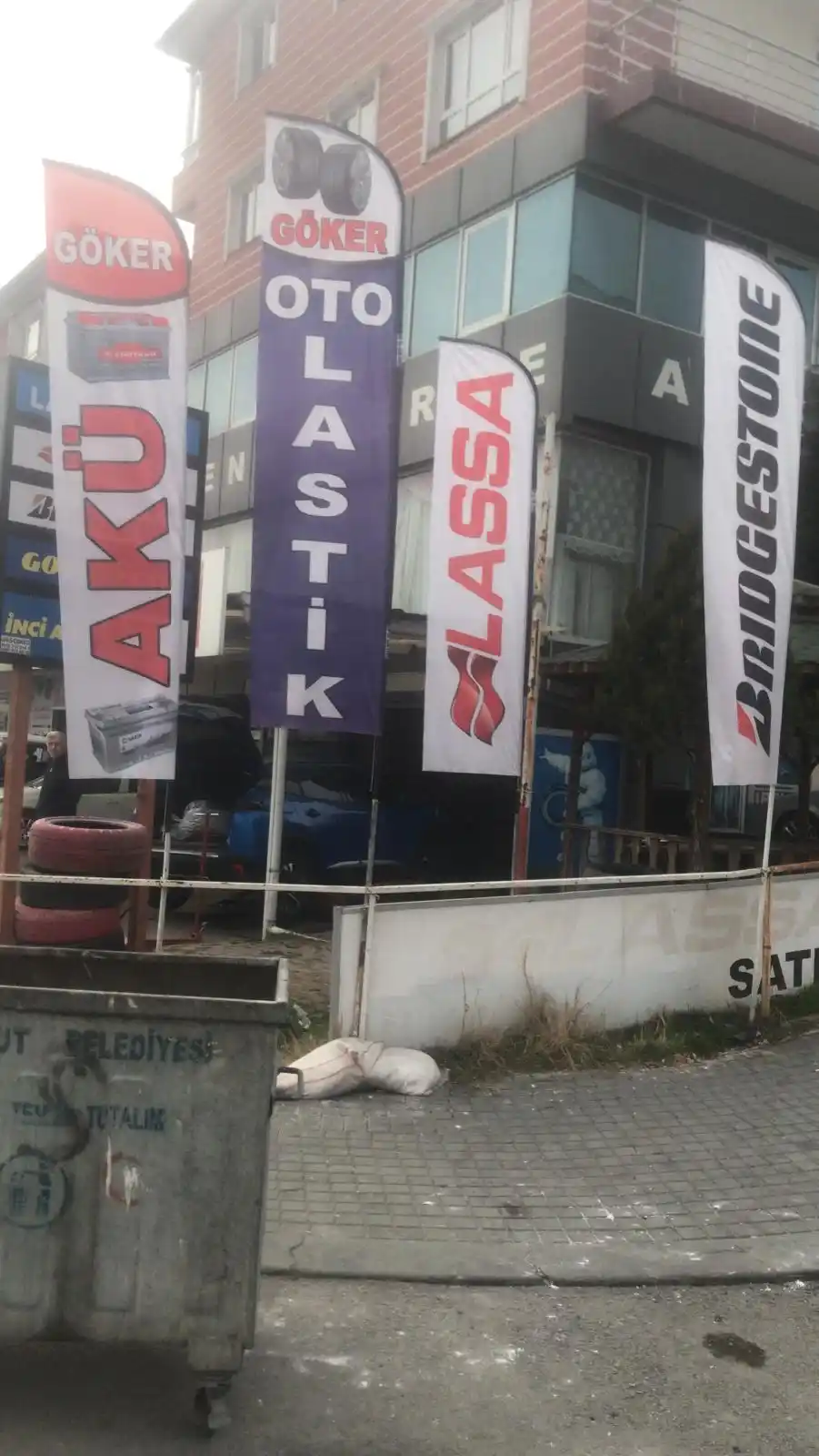 Lastikçi Yelken Bayrağı-15