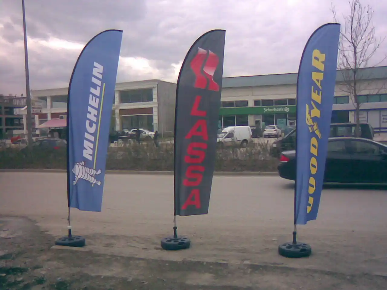 Oto Lastikçi Yelken Bayrağı-21