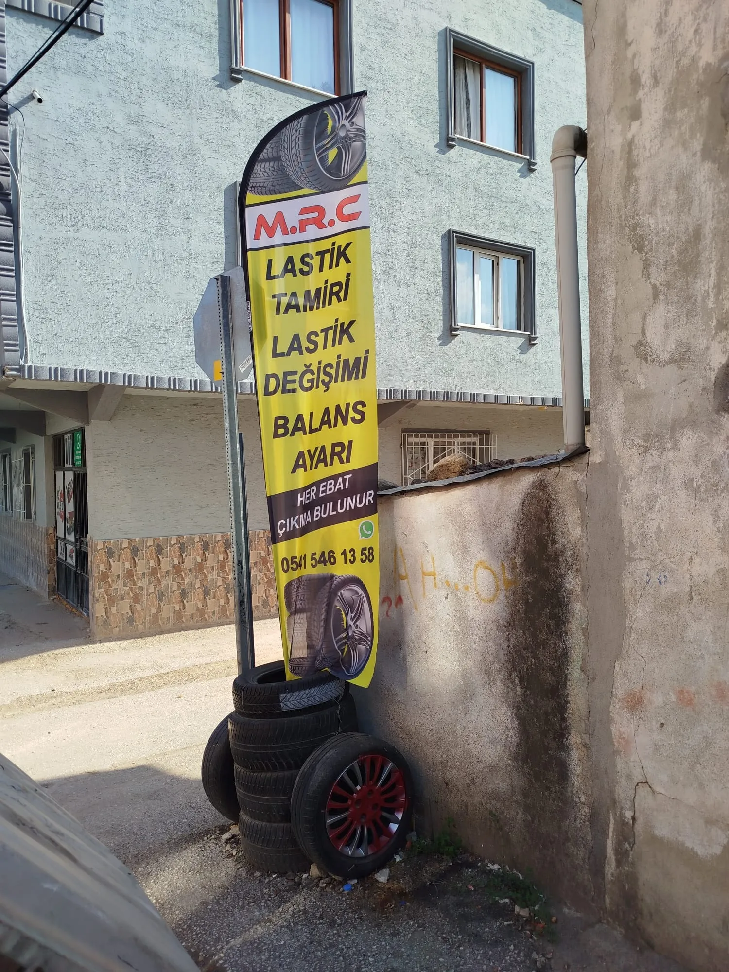 Oto Lastikçi Yelken Bayrağı-25